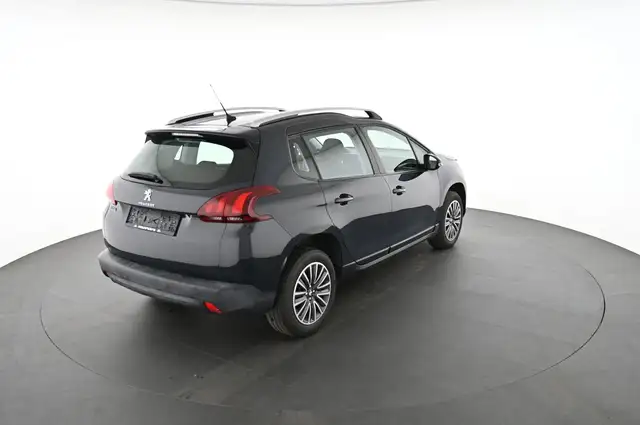 Peugeot 2008 view 2