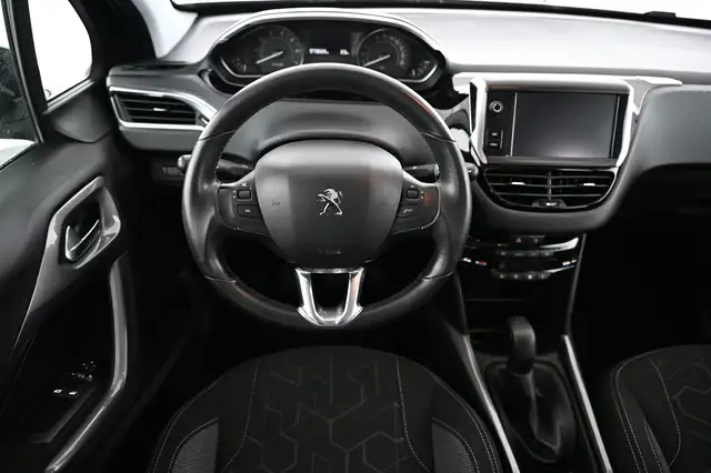 Peugeot 2008 view 20