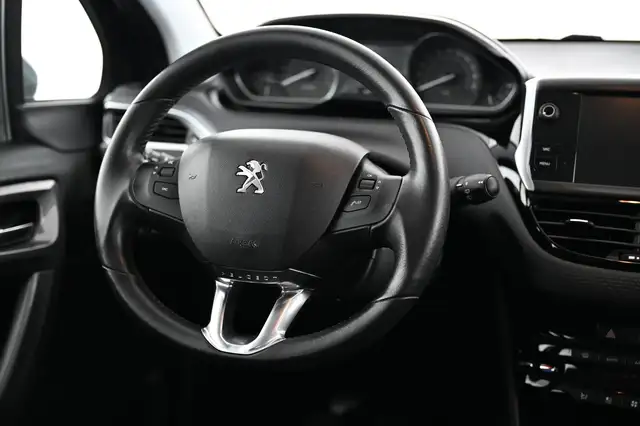 Peugeot 2008 view 19