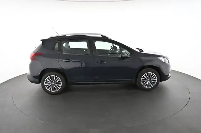 Peugeot 2008 view 6