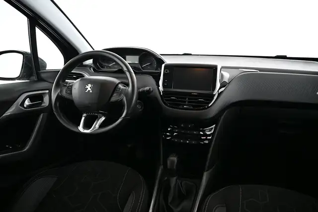 Peugeot 2008 view 18