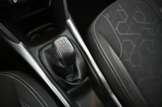 Peugeot 2008 view 23