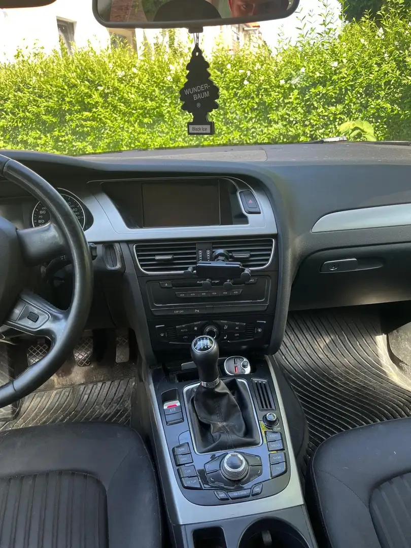 Audi A4 A4 Avant 2.0 TDI DPF Ambition Grau - 1