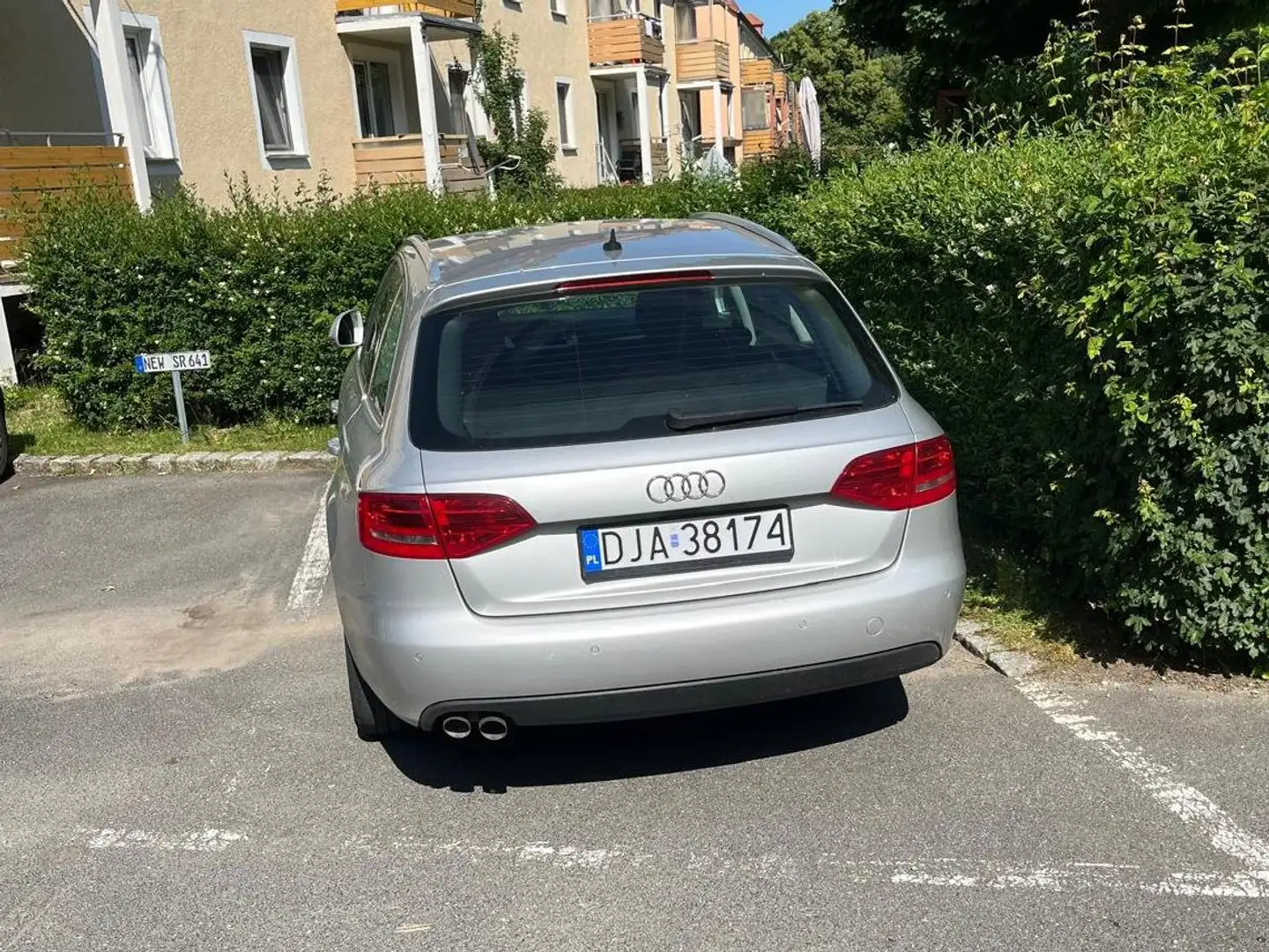 Audi A4 A4 Avant 2.0 TDI DPF Ambition Grau - 2