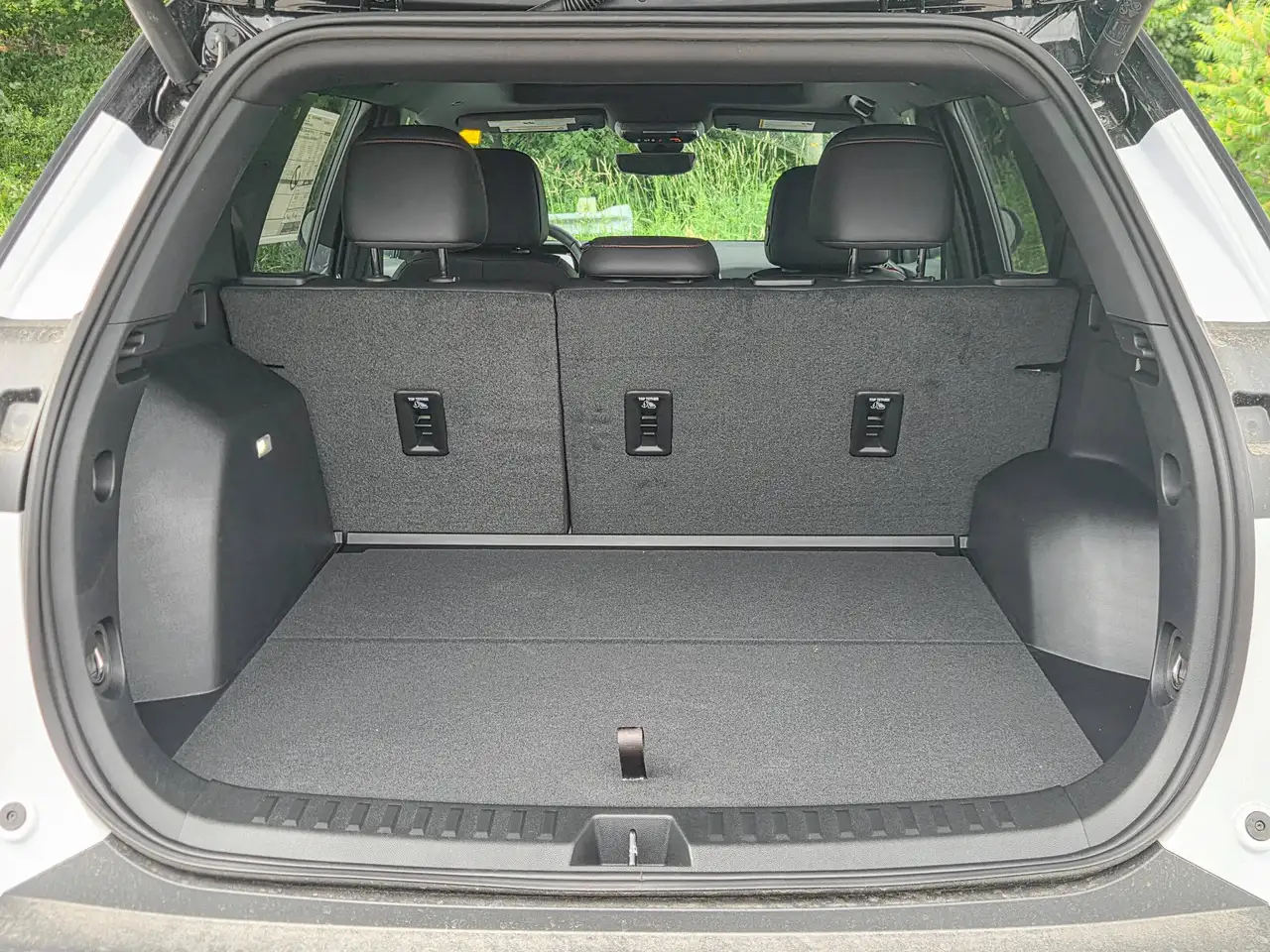 Chevrolet Equinox снимка Chevrolet Equinox