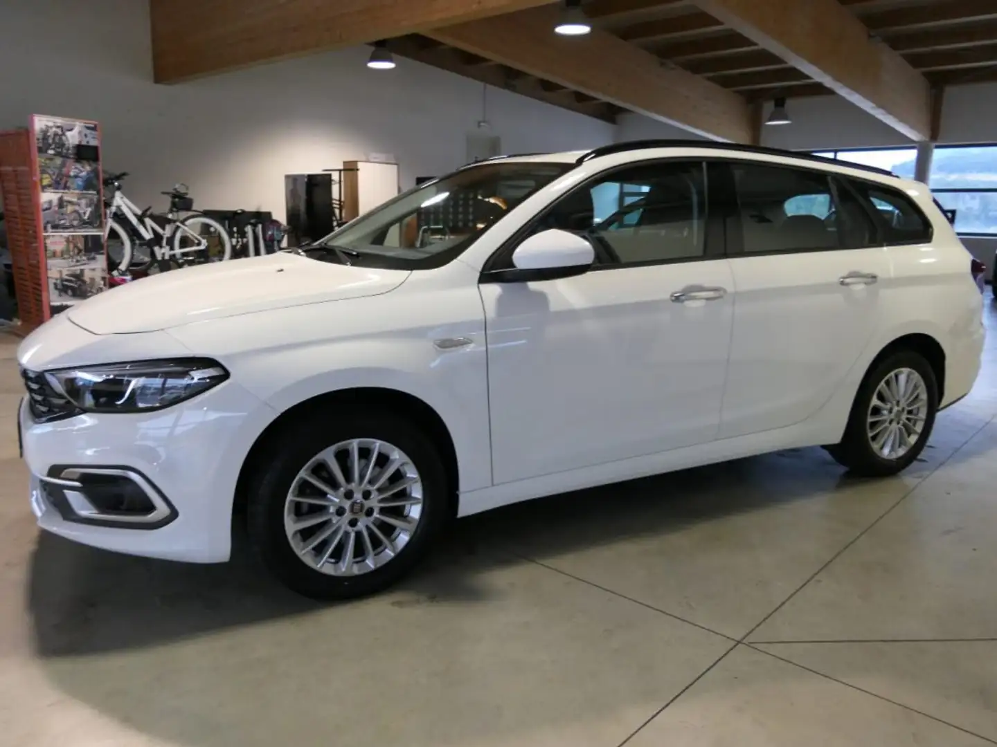 Fiat Tipo 1.6 Mjt S&S SW City Life Blanc - 2