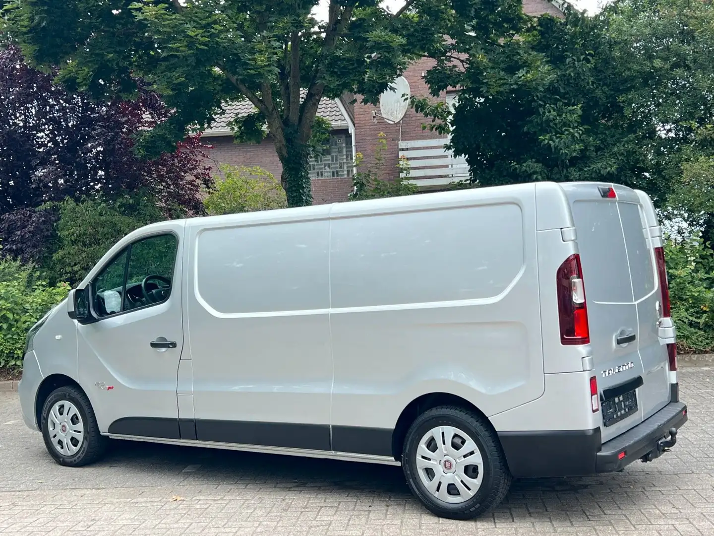 Fiat Talento 1.6 Multijet Kasten Lang Klima Navi Ahk Silber - 2