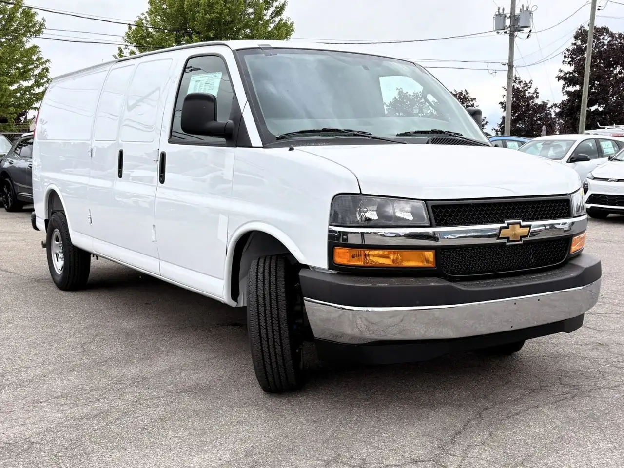 Chevrolet Express 2500 снимка Chevrolet Express 2500