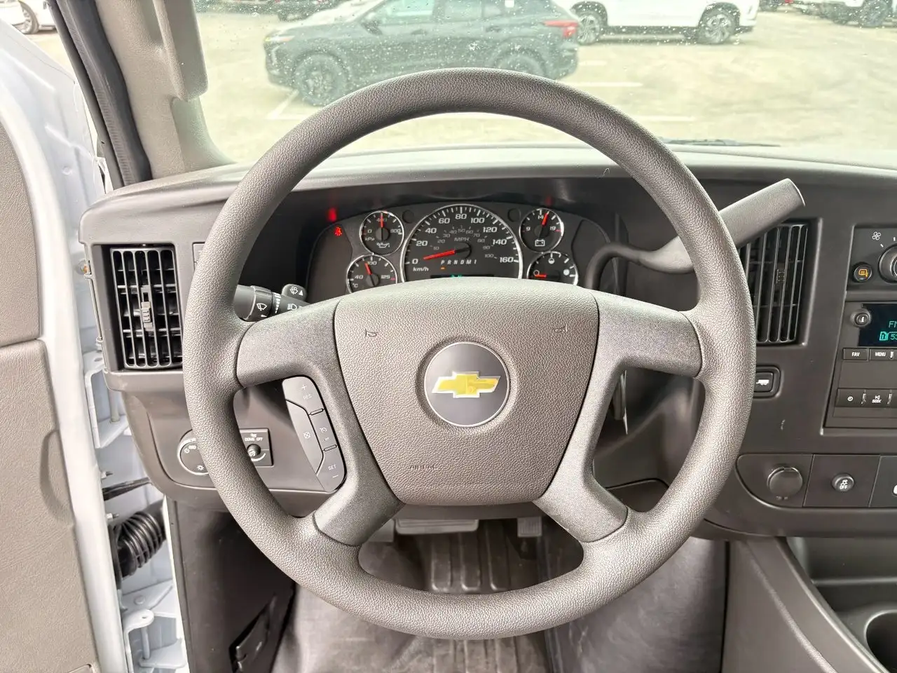 Chevrolet Express 2500 снимка Chevrolet Express 2500
