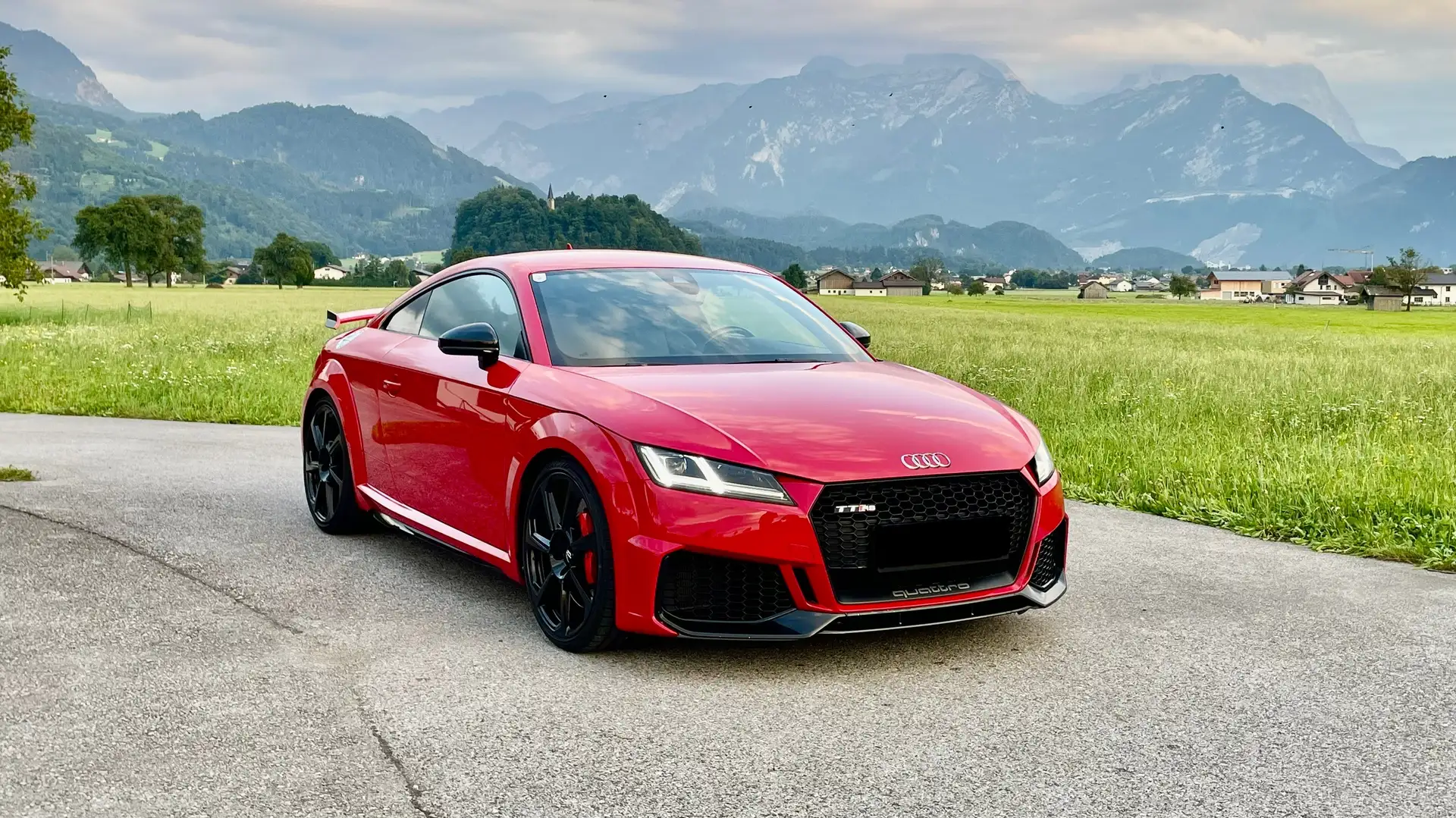 Audi TT RS | Matrix | B&O | Sport AGA | 280 km/h | Rot - 1