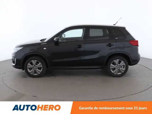 Suzuki Vitara view 3