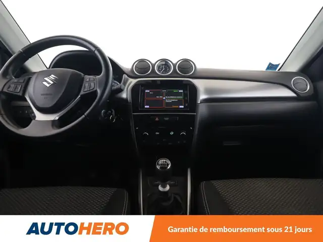 Suzuki Vitara view 12