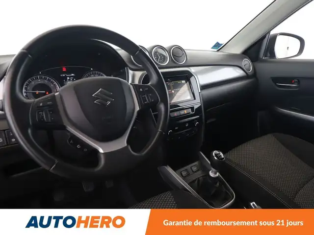 Suzuki Vitara view 11