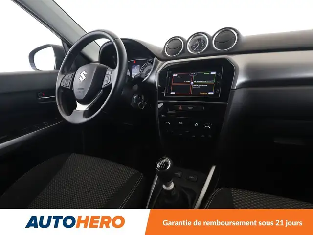 Suzuki Vitara view 13