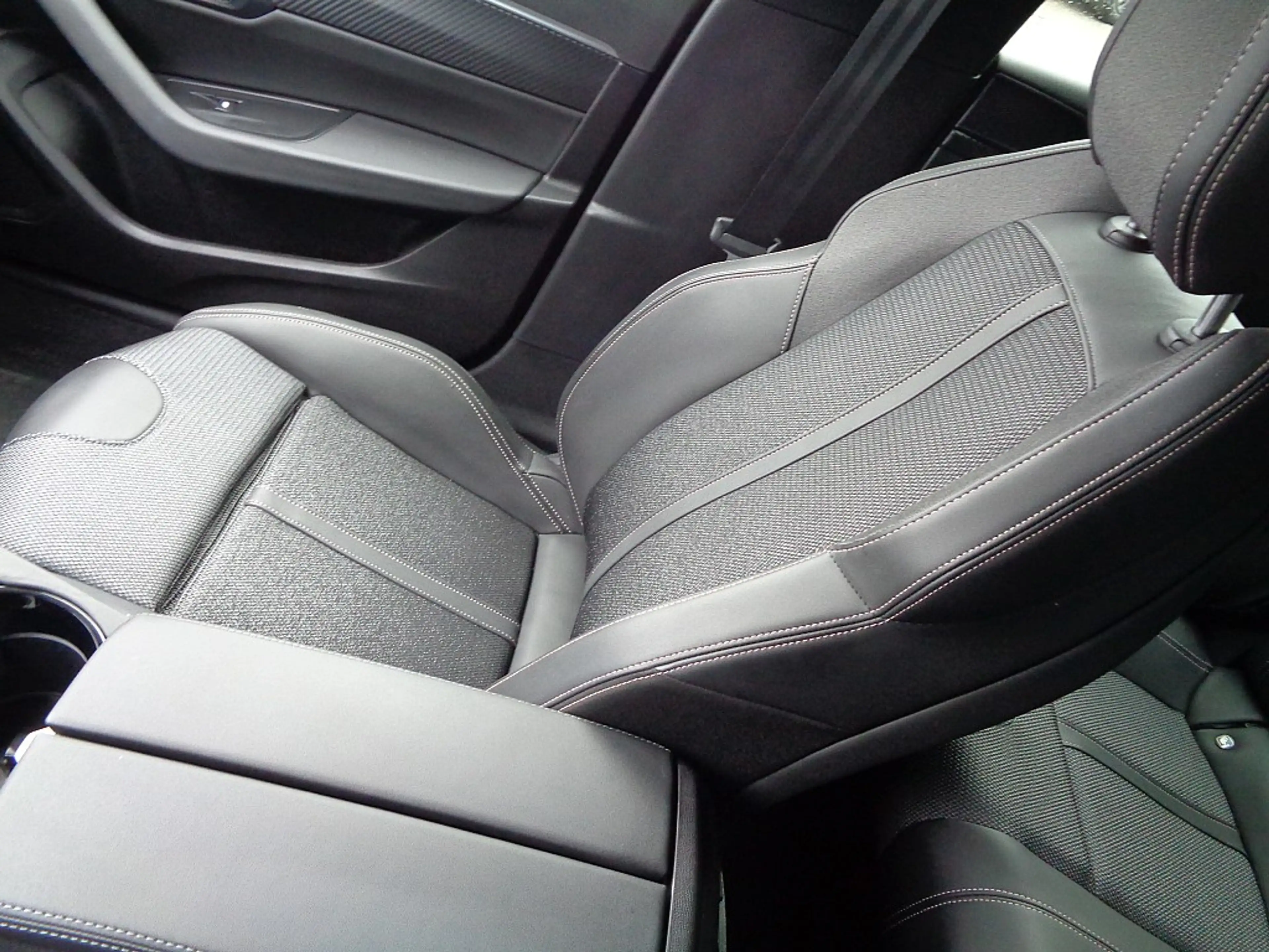 Peugeot 508 SW 1,5 BlueHDi 130 EAT8 Allure Automatik AKTION! — photo 15