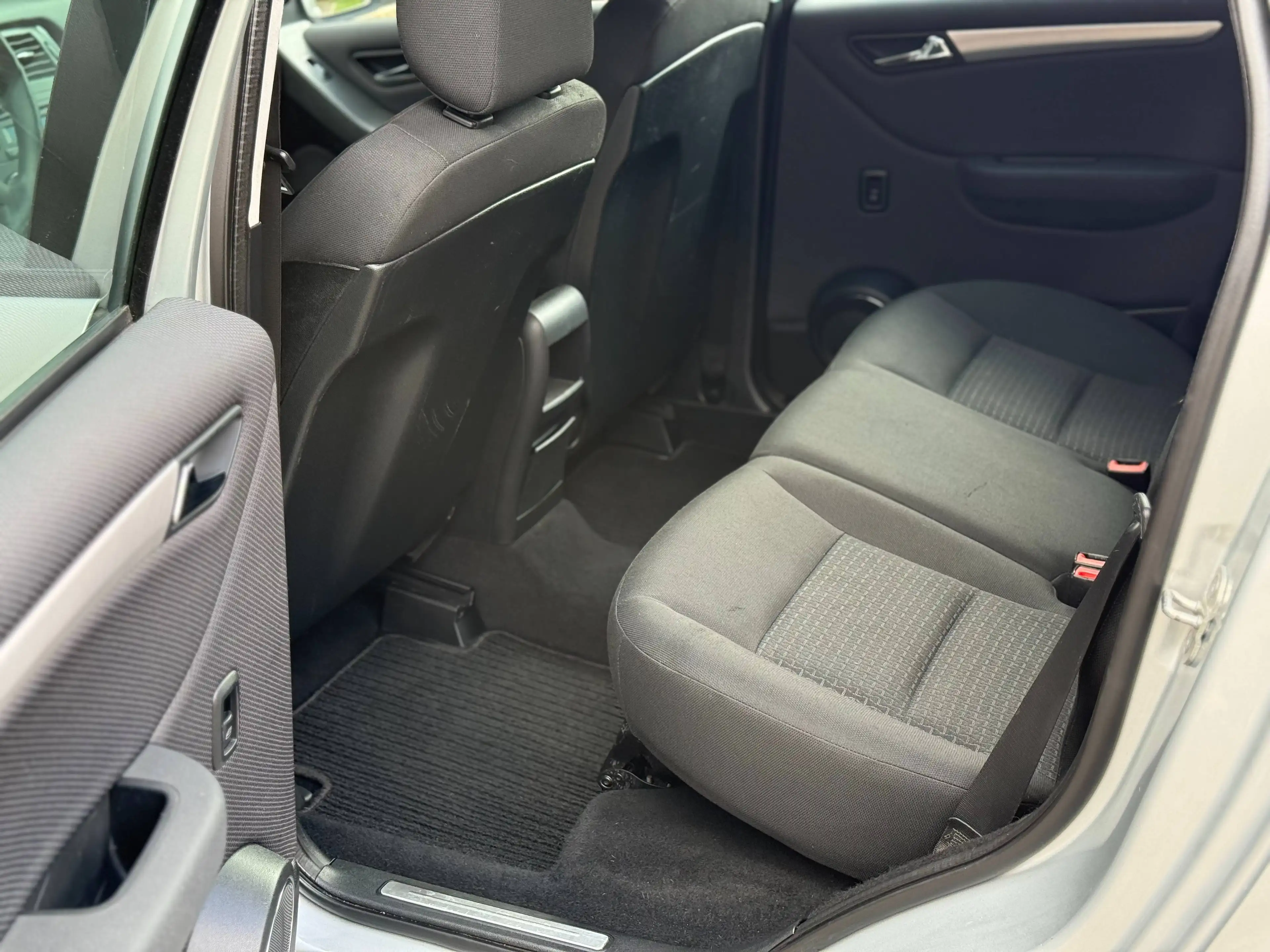 Mercedes-Benz B 180 B 180 (245.232) — photo 15