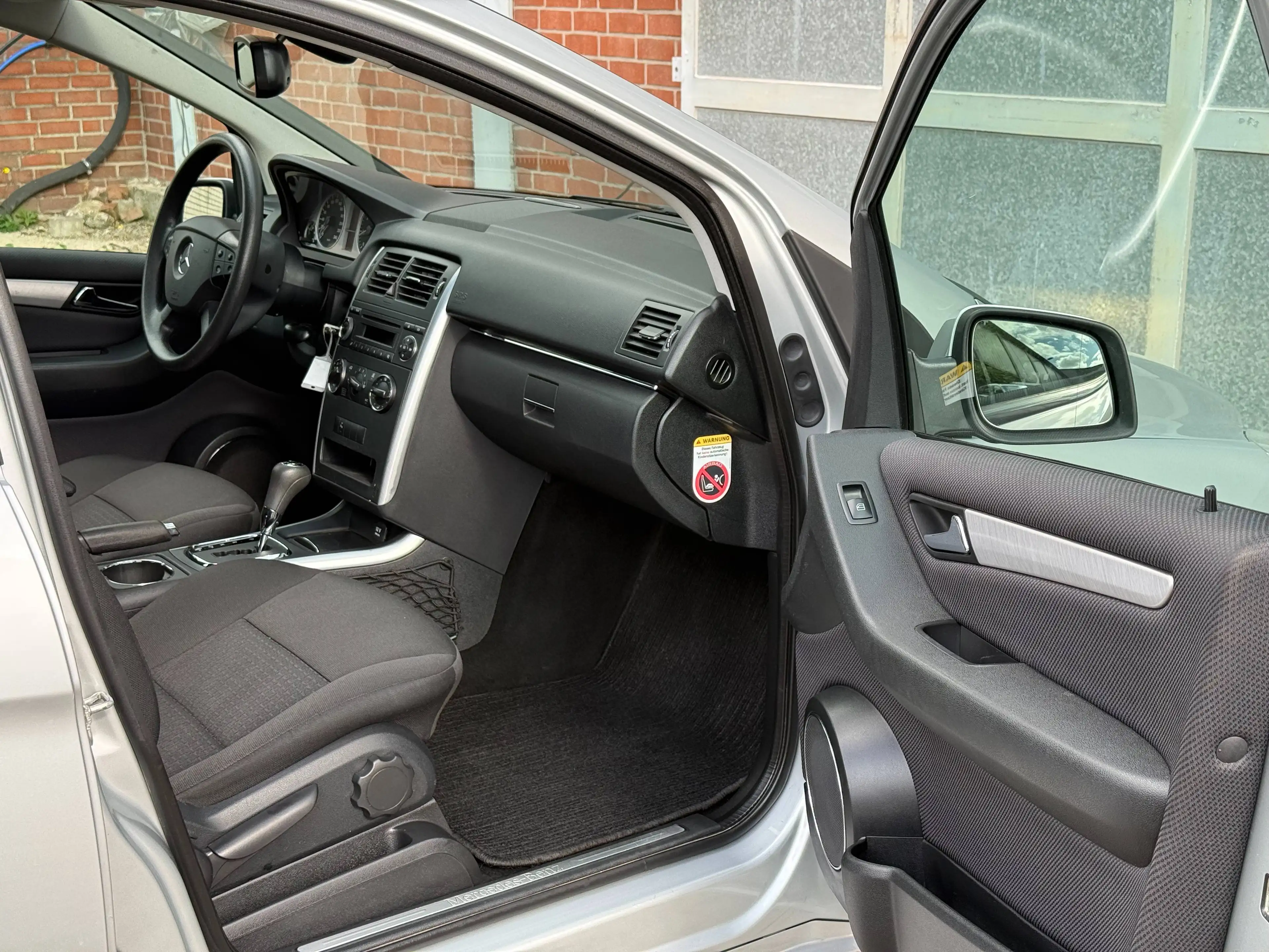 Mercedes-Benz B 180 B 180 (245.232) — photo 10