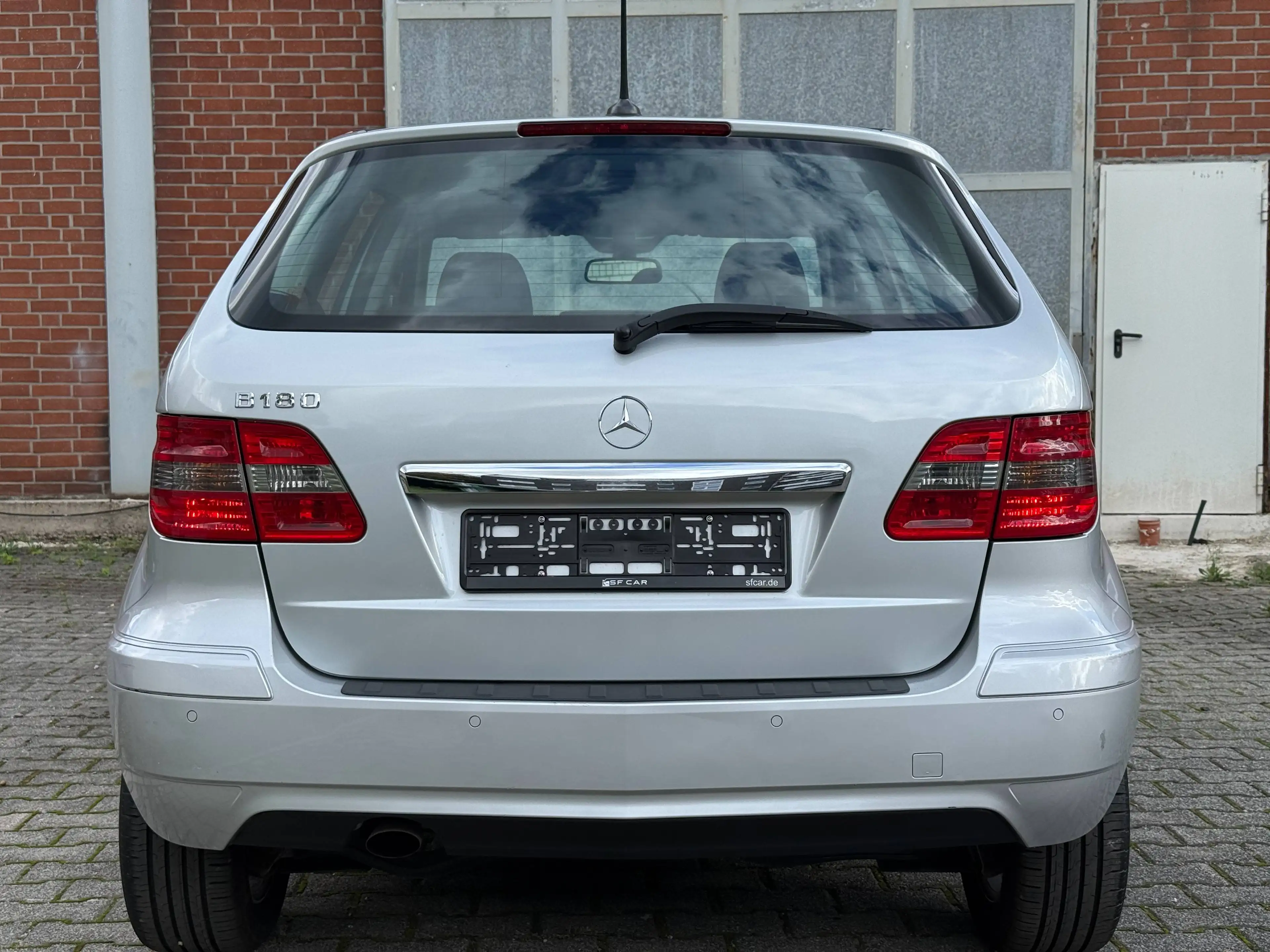 Mercedes-Benz B 180 B 180 (245.232) — photo 6