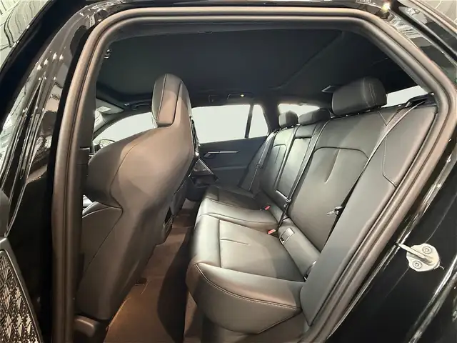 BMW 550 e xDrive M Sportpaket Pro | AHK | Innopaket | Trav Ansicht 13