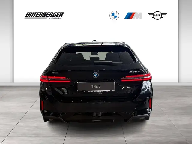BMW 550 e xDrive M Sportpaket Pro | AHK | Innopaket | Trav Ansicht 5