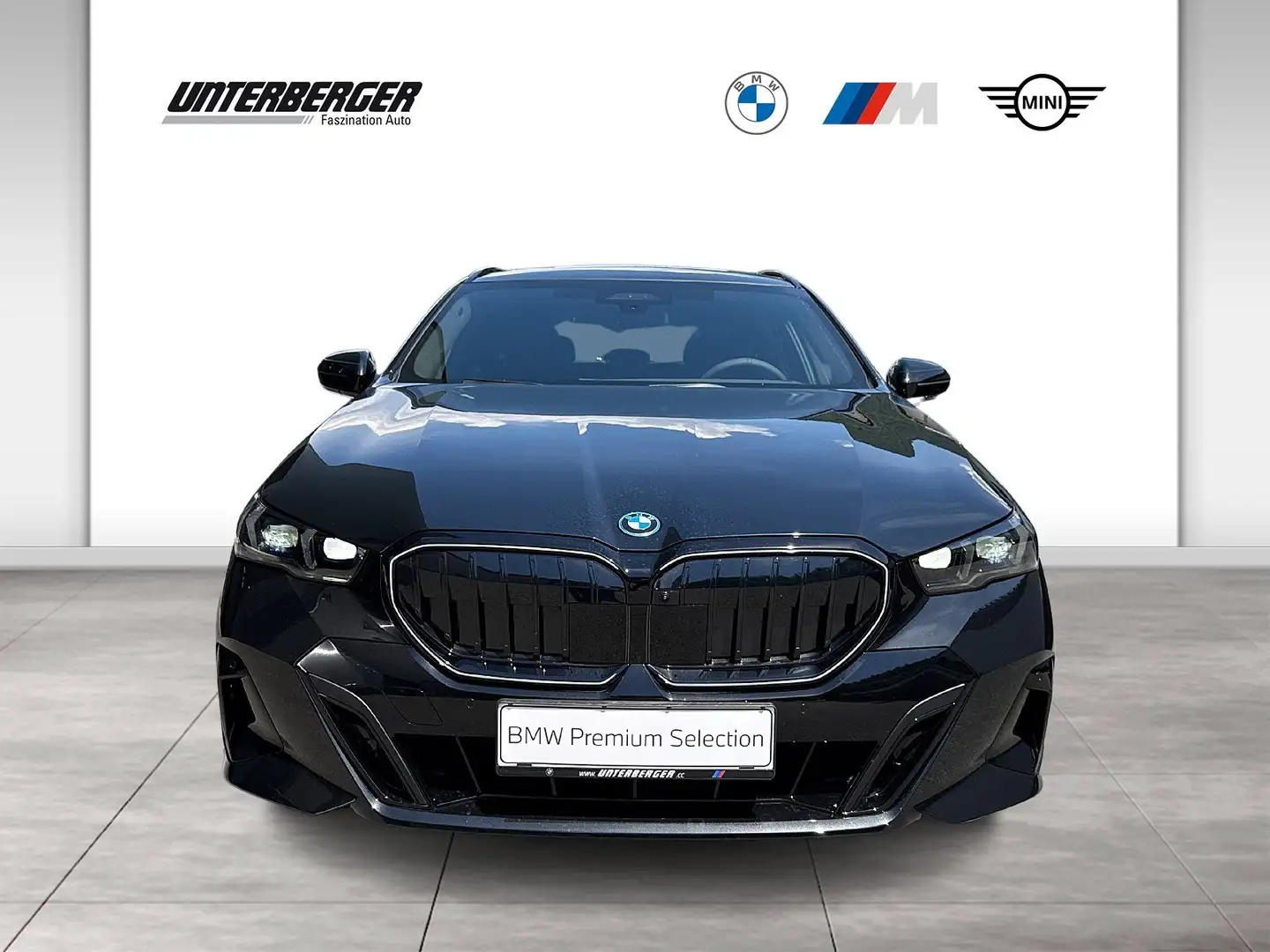 BMW 550 e xDrive M Sportpaket Pro | AHK | Innopaket | Trav Schwarz - 2