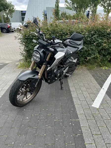 Honda CB 125 - foto 2