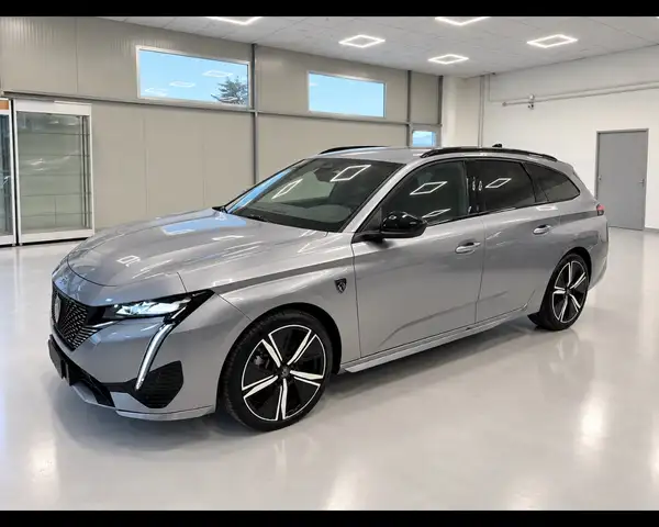 2025 Peugeot 308 in Silver for sale