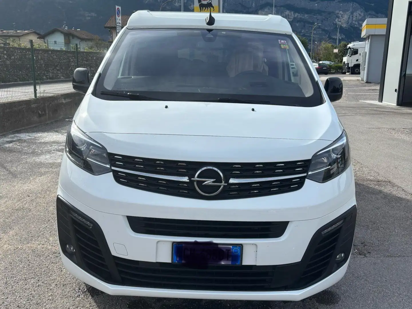 Opel Zafira Life Crosscamp Flex Blanc - 2