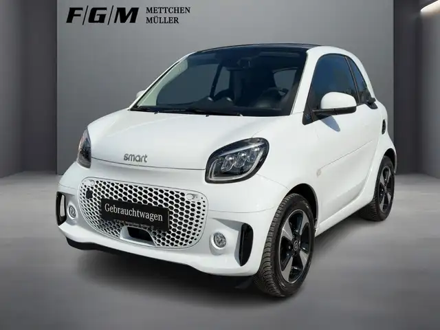 smart forTwo smart EQ Exklusiv/PanoDach/LED/R-Kamera/EPH/22kW
