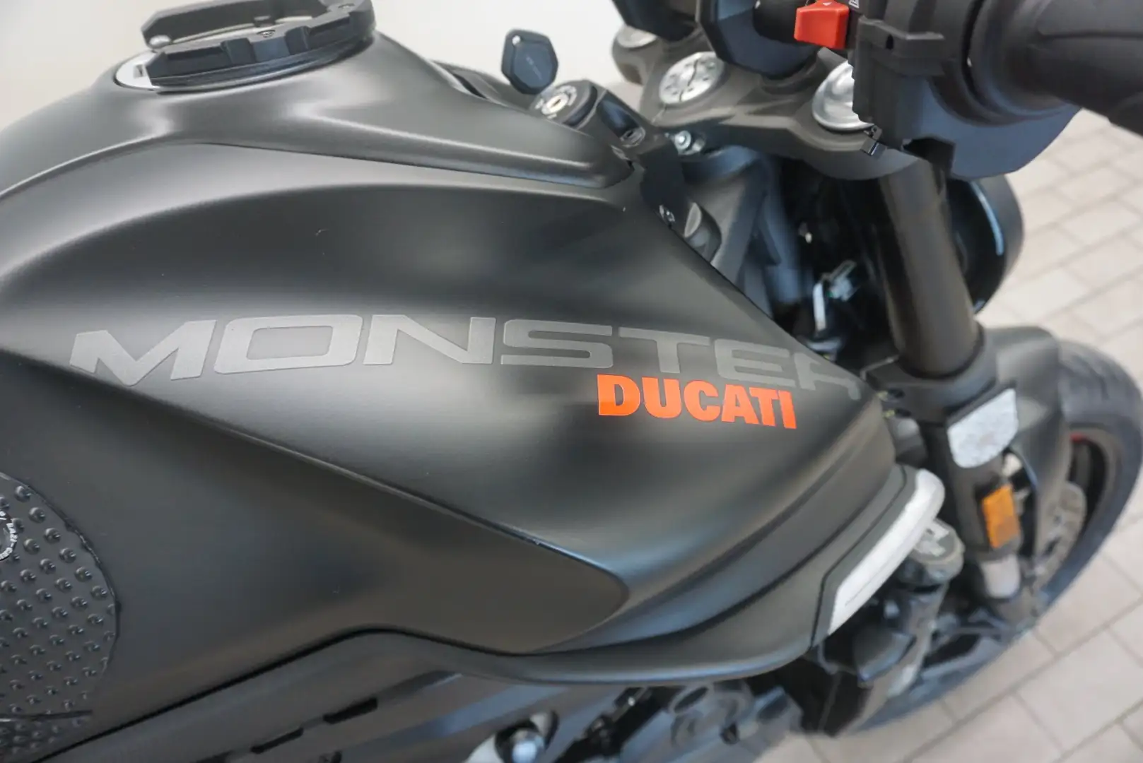 Ducati Monster 937 Monster 937 Noir - 2