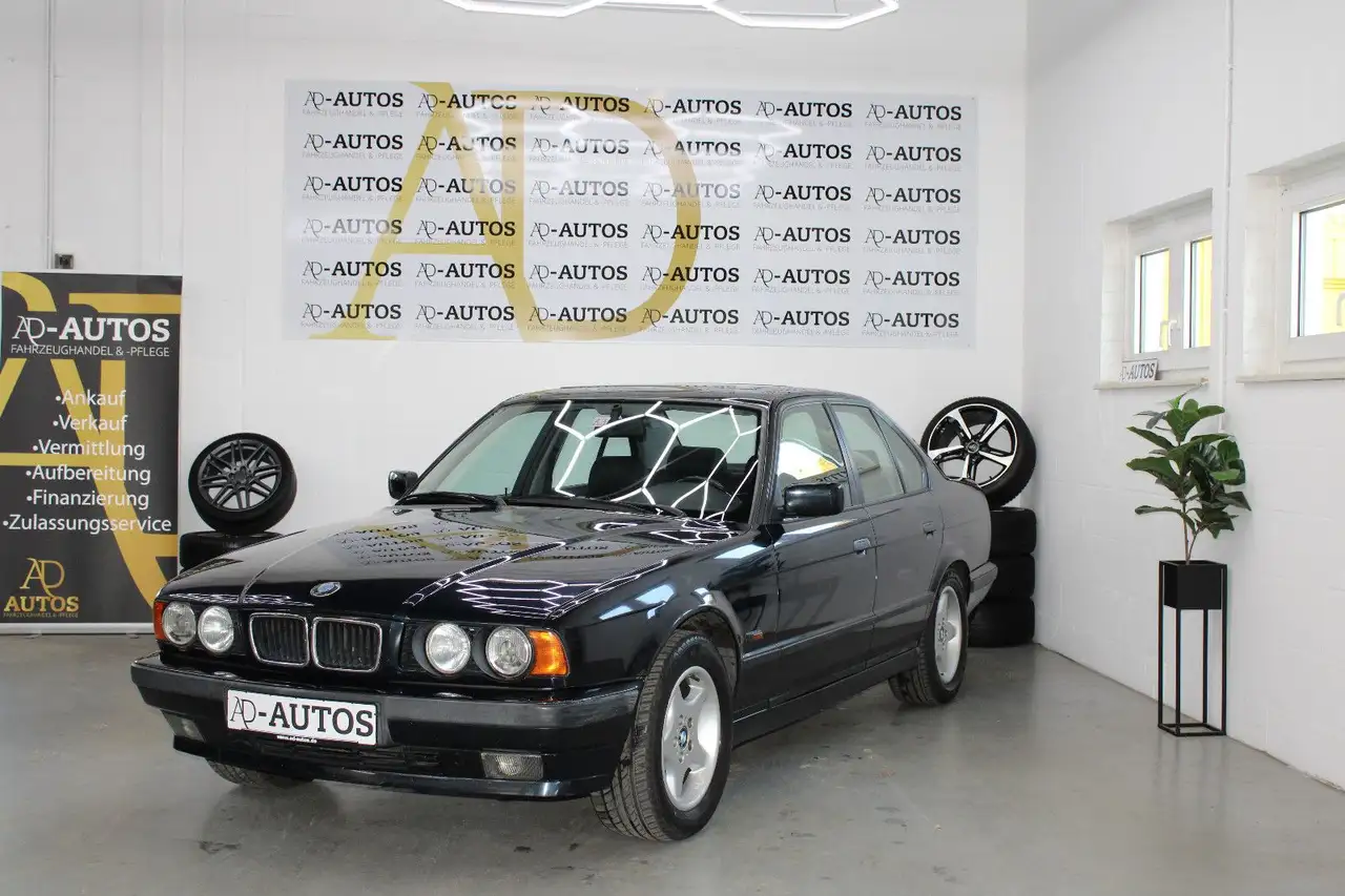 BMW 520 i+H-KENNZEICHEN+LEDER+LPG+AUTOMATIK+, foto 1