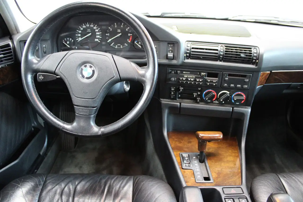 BMW 520 i+H-KENNZEICHEN+LEDER+LPG+AUTOMATIK+, foto 10