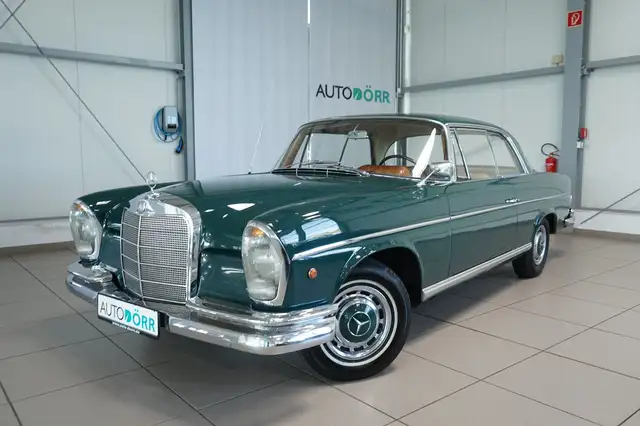 Mercedes-Benz 220 SEB SE Coupé W111