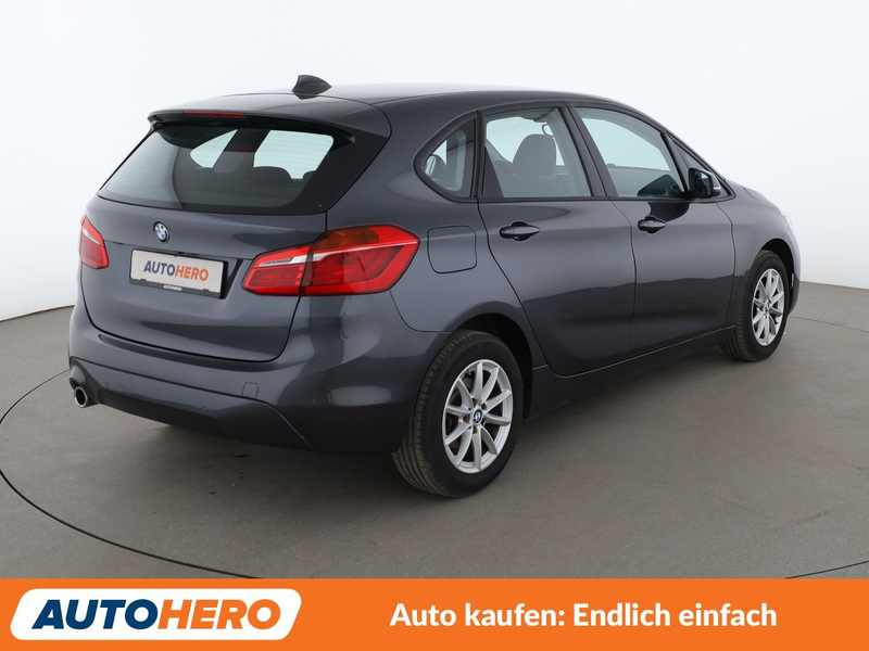 BMW 218 218i Active Tourer Advantage Aut.*NAVI*CAM*TEMPO* — photo 6
