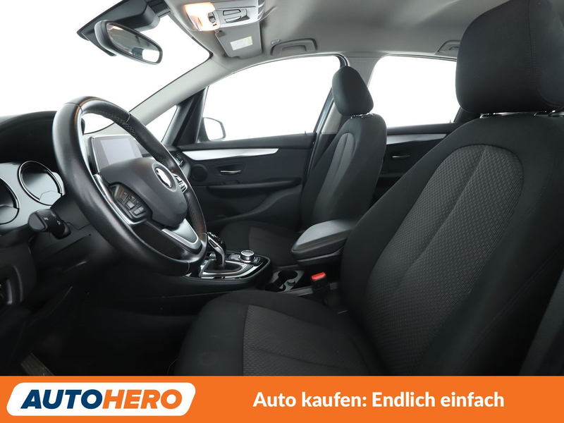 BMW 218 218i Active Tourer Advantage Aut.*NAVI*CAM*TEMPO* — photo 10