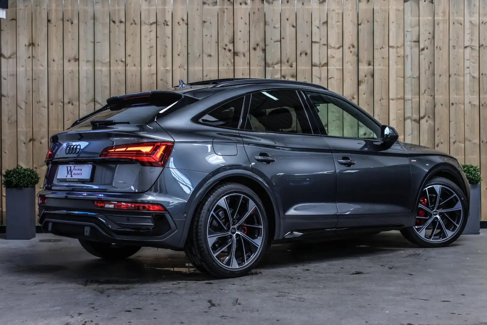 Audi Q5 Sportback 45 TFSI S-Line *Pano*S-Stoelen*B&O*360 C Grijs - 2