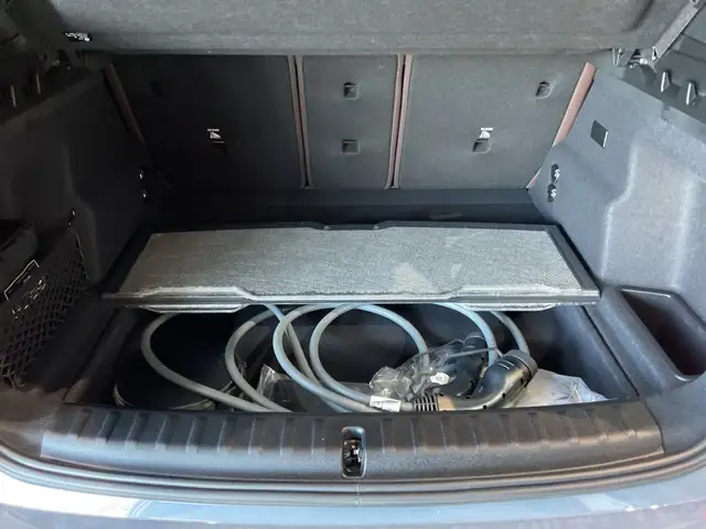 BMW Ix1 view 11