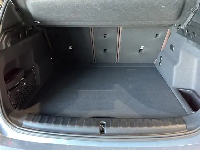 BMW Ix1 view 10