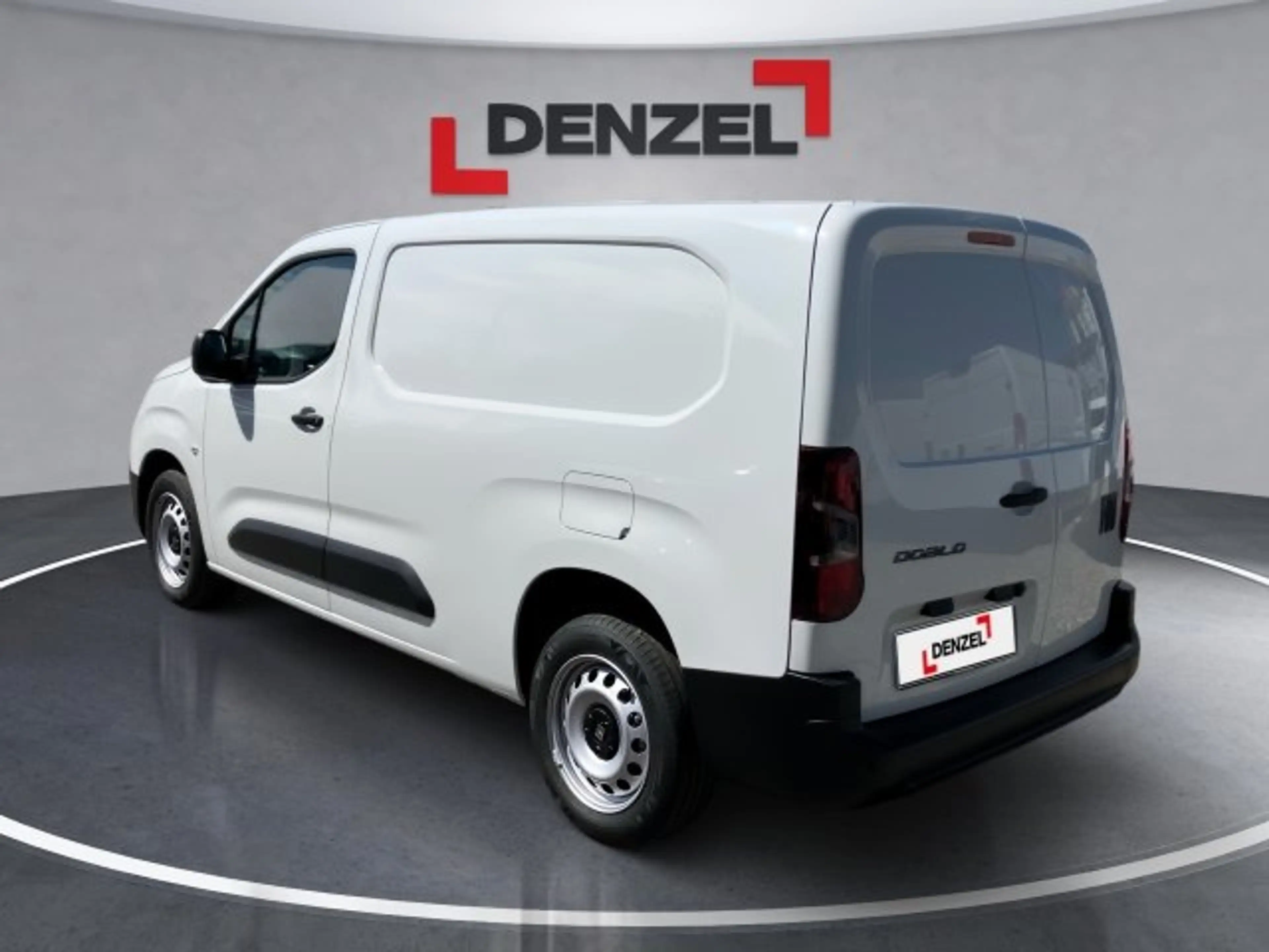 Fiat Doblo KW XL Serie 4 Diesel 130 Automatik — photo 3