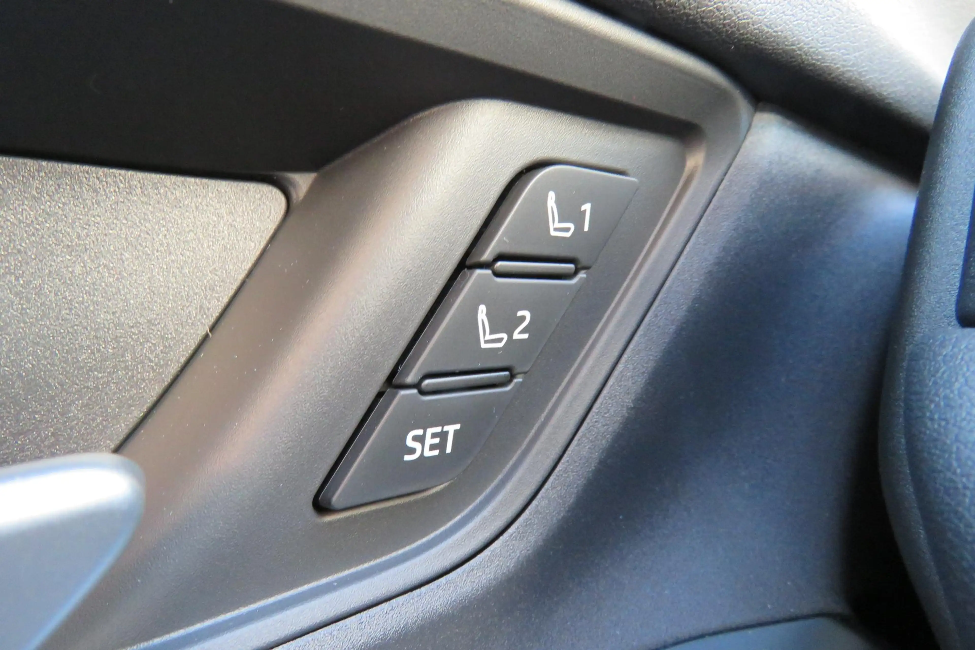 Subaru Solterra 4E-xperience+ | 8-jaar garantie | Harman Kardon | — photo 10