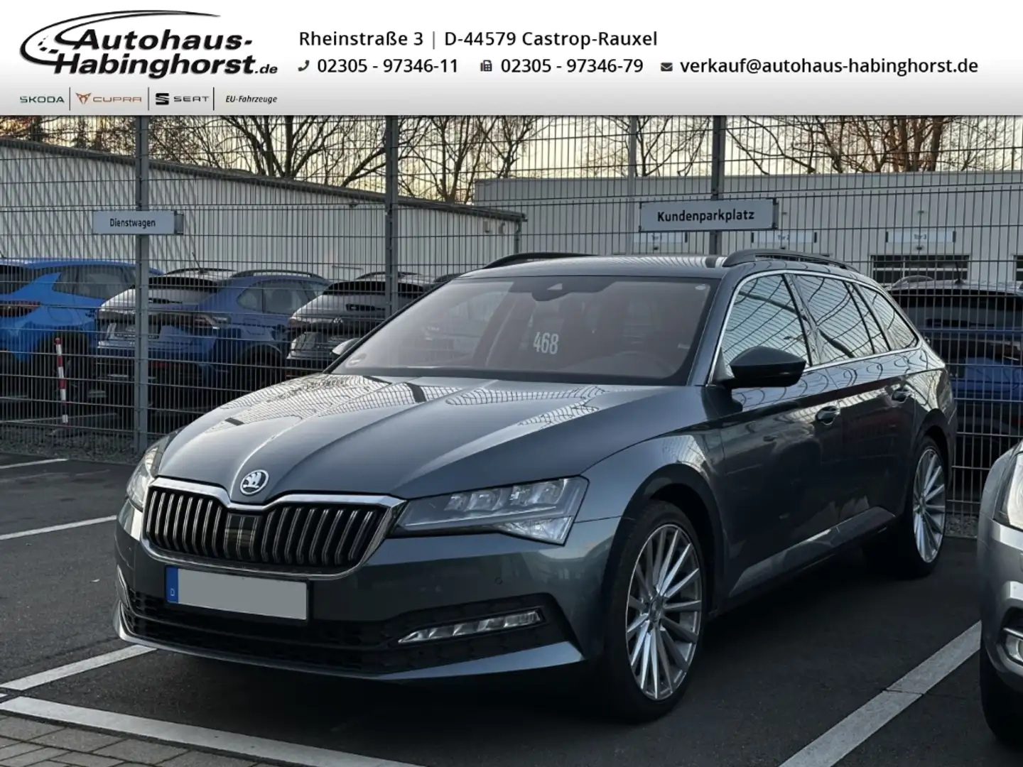Skoda Superb III Combi 1.5 TSI ACT Ambition ACC Navi PDC FullLi Gris - 1