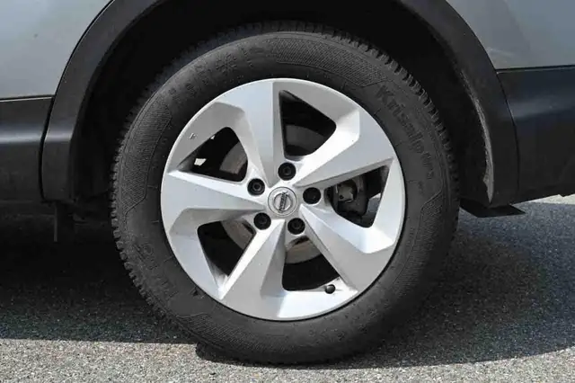 Nissan Qashqai view 6