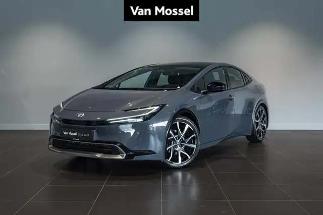 Toyota Prius 2.0 PHEV 164kW Premium Plus e-CVT Camera | Panodak