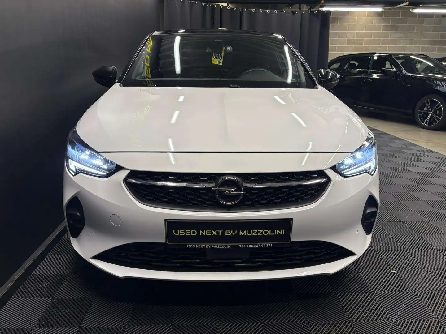 Opel Corsa TURBO Sport 1.2 100cv Man6 / Toit Panoramique -... Blanc - 2