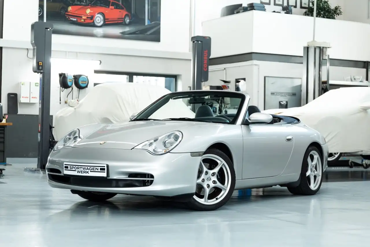 Porsche 996