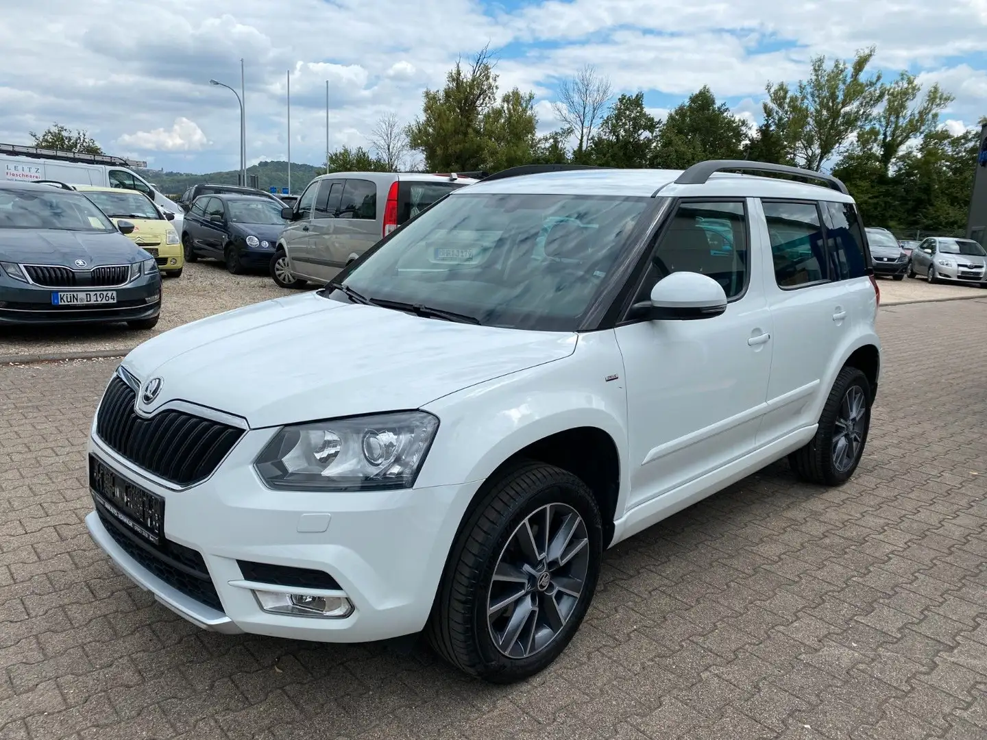 Skoda Yeti Drive 4x4 Blanc - 1