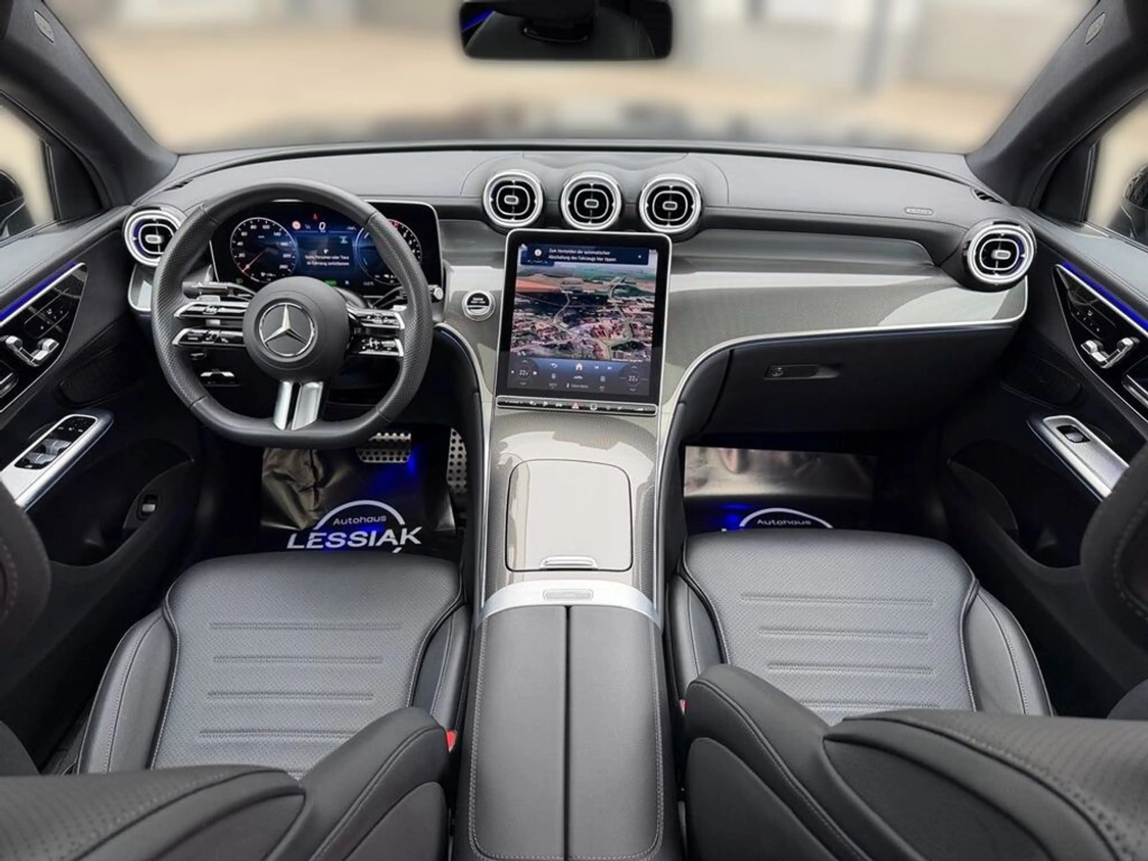 Mercedes-Benz GLC 300 de 4M | NP: 95.515€ | AMG | Night | Pano — photo 13