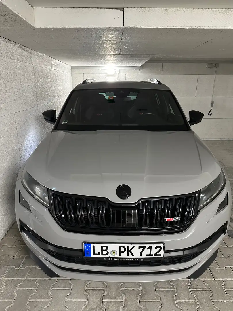 Skoda Kodiaq Kodiaq 2.0 Bi-TDI 4x4 DSG RS Grau - 2