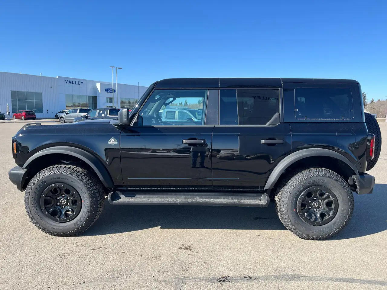 Ford Bronco снимка Ford Bronco