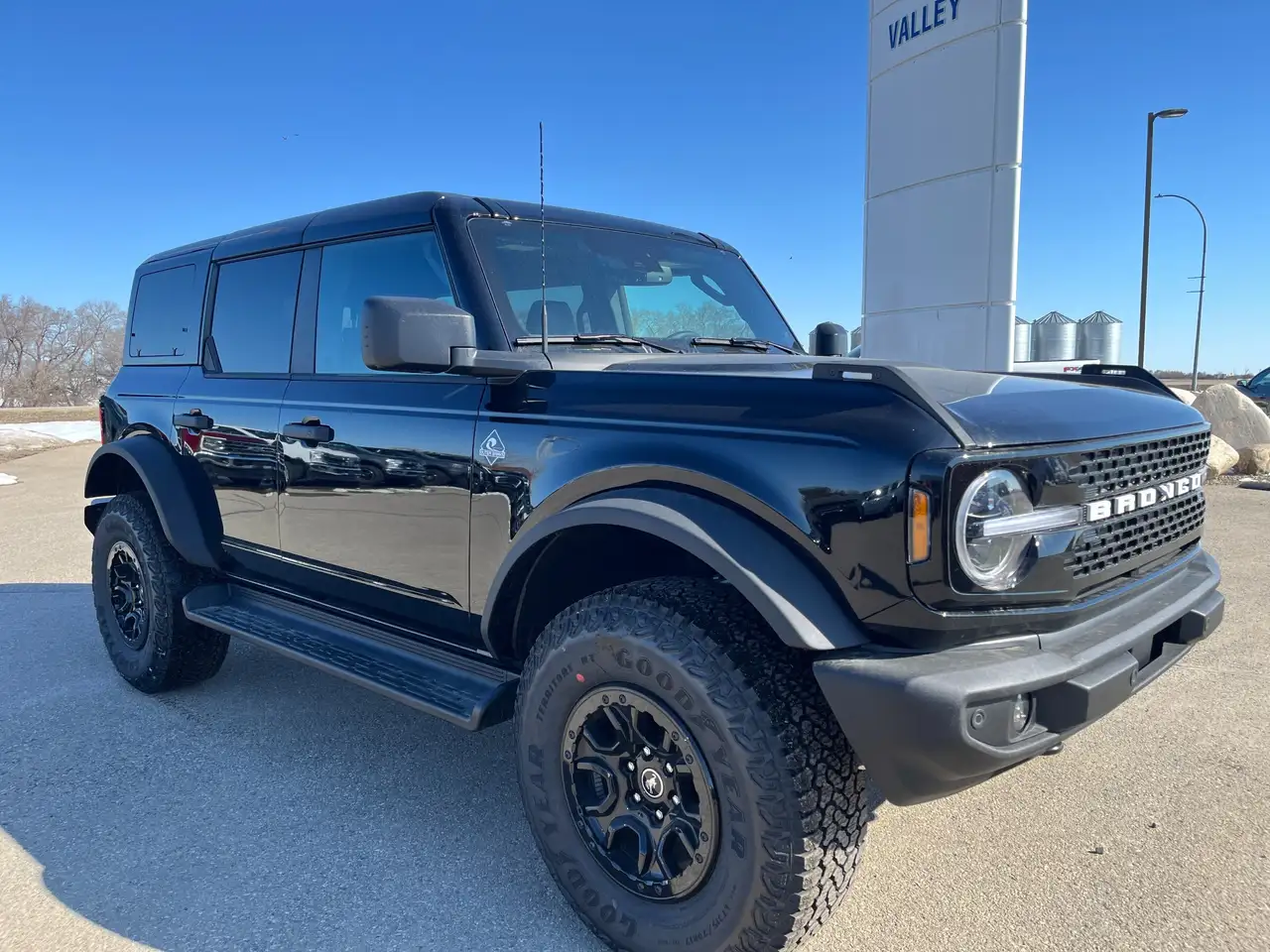 Ford Bronco снимка Ford Bronco